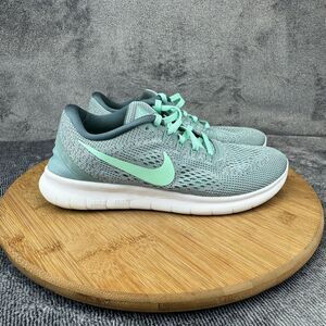 nike free mint green